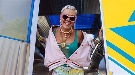 p!nk nude|Pink Shared A Nude Picture Of Herself On Instagram